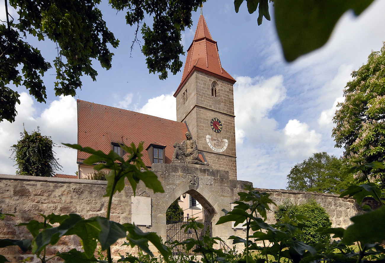 Evangelische Kirche St. Veit Evang.Luth. Kirchengemeinde Veitsbronn